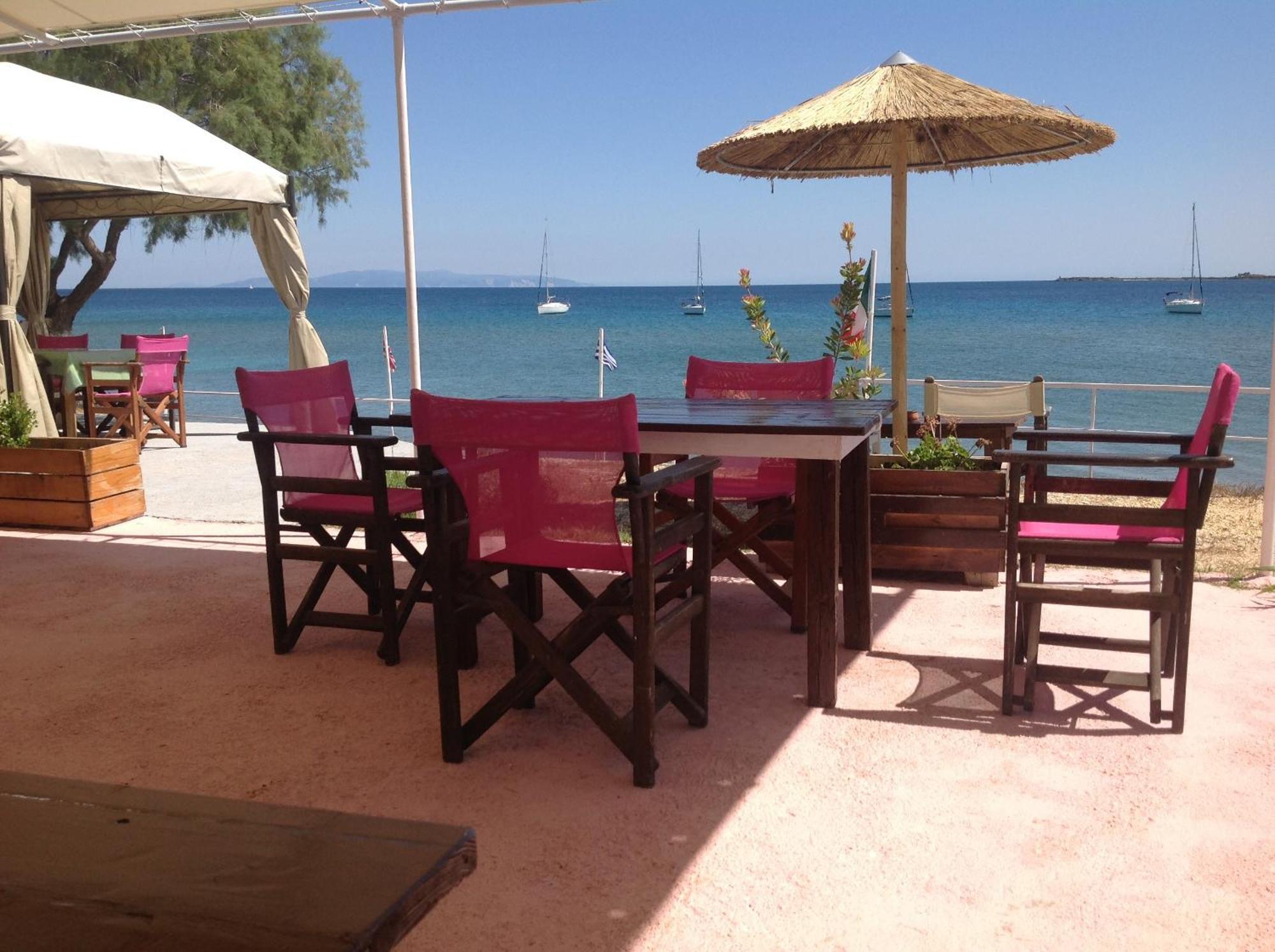 Kefalonia Beach Hotel & Bungalows リクスリオン エクステリア 写真
