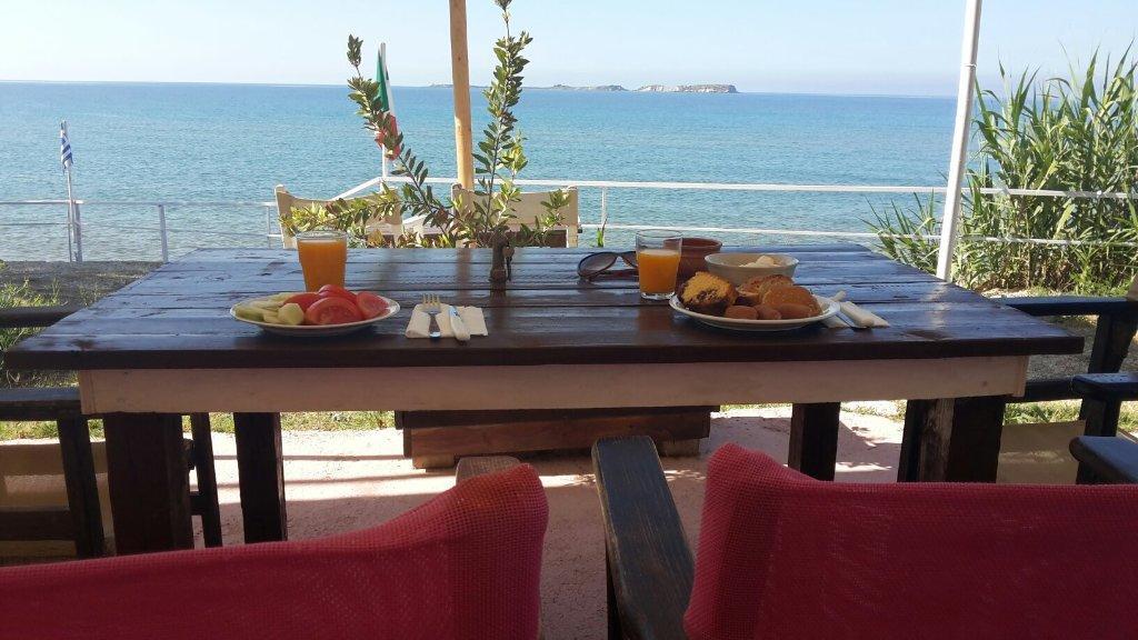Kefalonia Beach Hotel & Bungalows リクスリオン エクステリア 写真