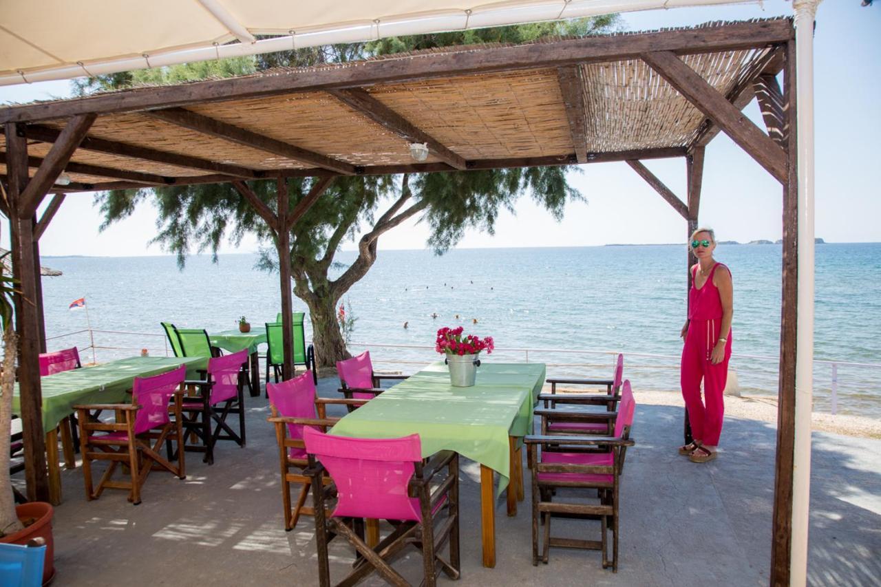 Kefalonia Beach Hotel & Bungalows リクスリオン エクステリア 写真