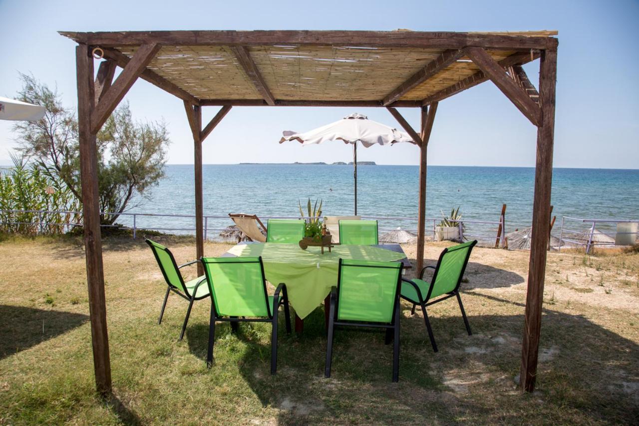 Kefalonia Beach Hotel & Bungalows リクスリオン エクステリア 写真
